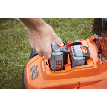 Black & Decker BLACK+DECKER 2x18V Grasmaaier BCMW33184L2-QW 33 Cm Incl. Twee 4,0 Ah Accu's 3 Black & Decker BLACK+DECKER 2x18V Grasmaaier BCMW33184L2-QW 33 Cm Incl. Twee 4,0 Ah Accu's - Image 3